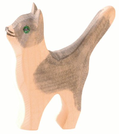 Ostheimer Katze klein Kopf hoch